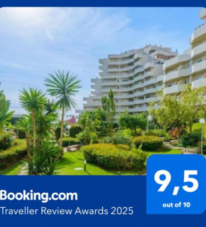 Benalbeach Zafiro by C&N, Benalmadena